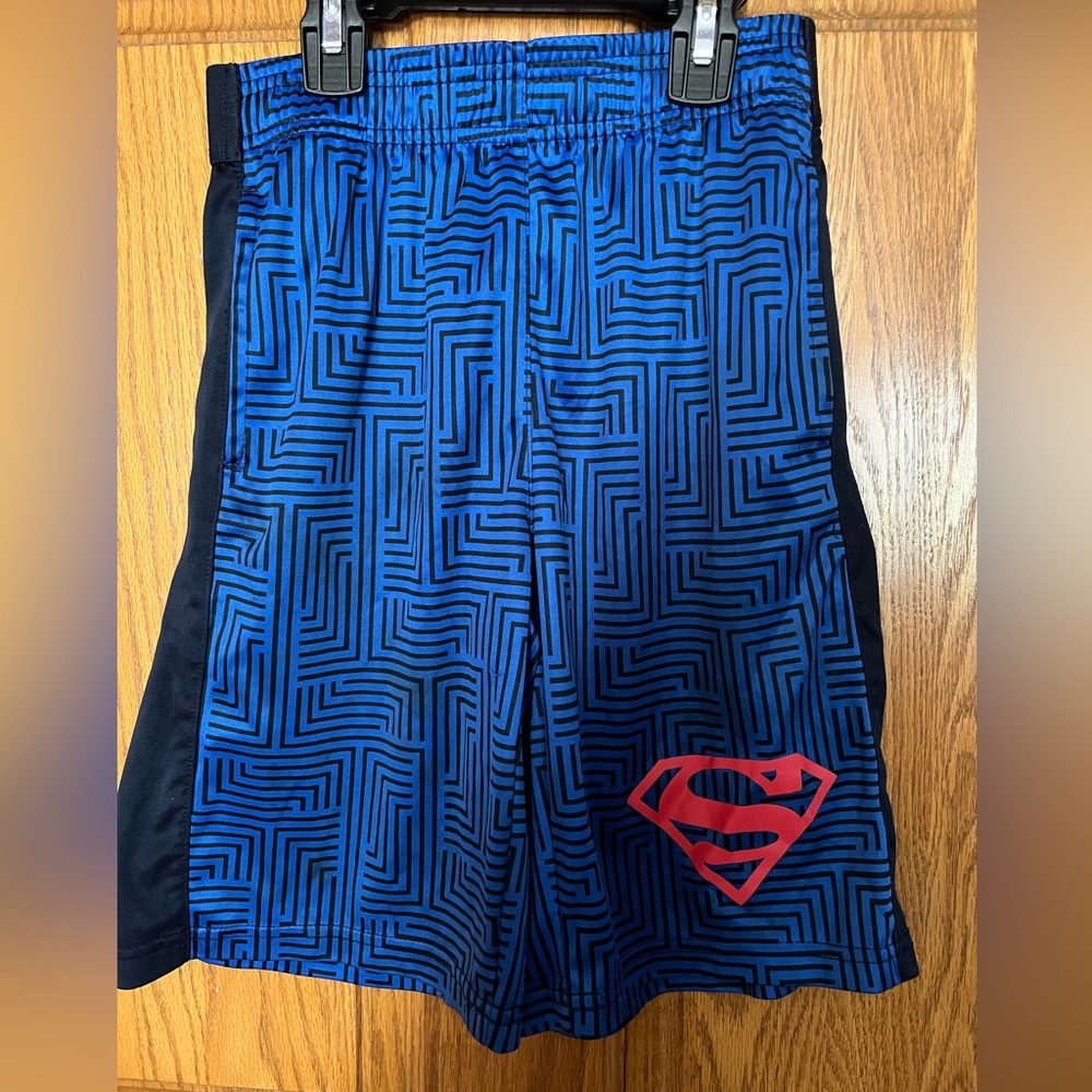 Superman blue athletic shorts boys size 8